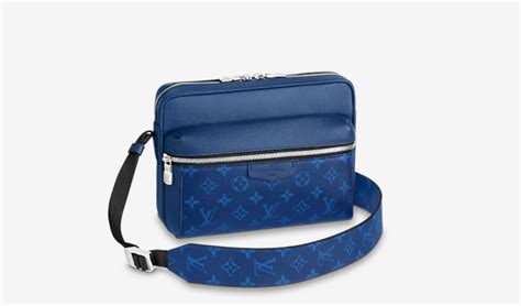 louis vuitton logo zwart blauw|louis vuitton handbags.